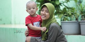 perempuan wajib dandan